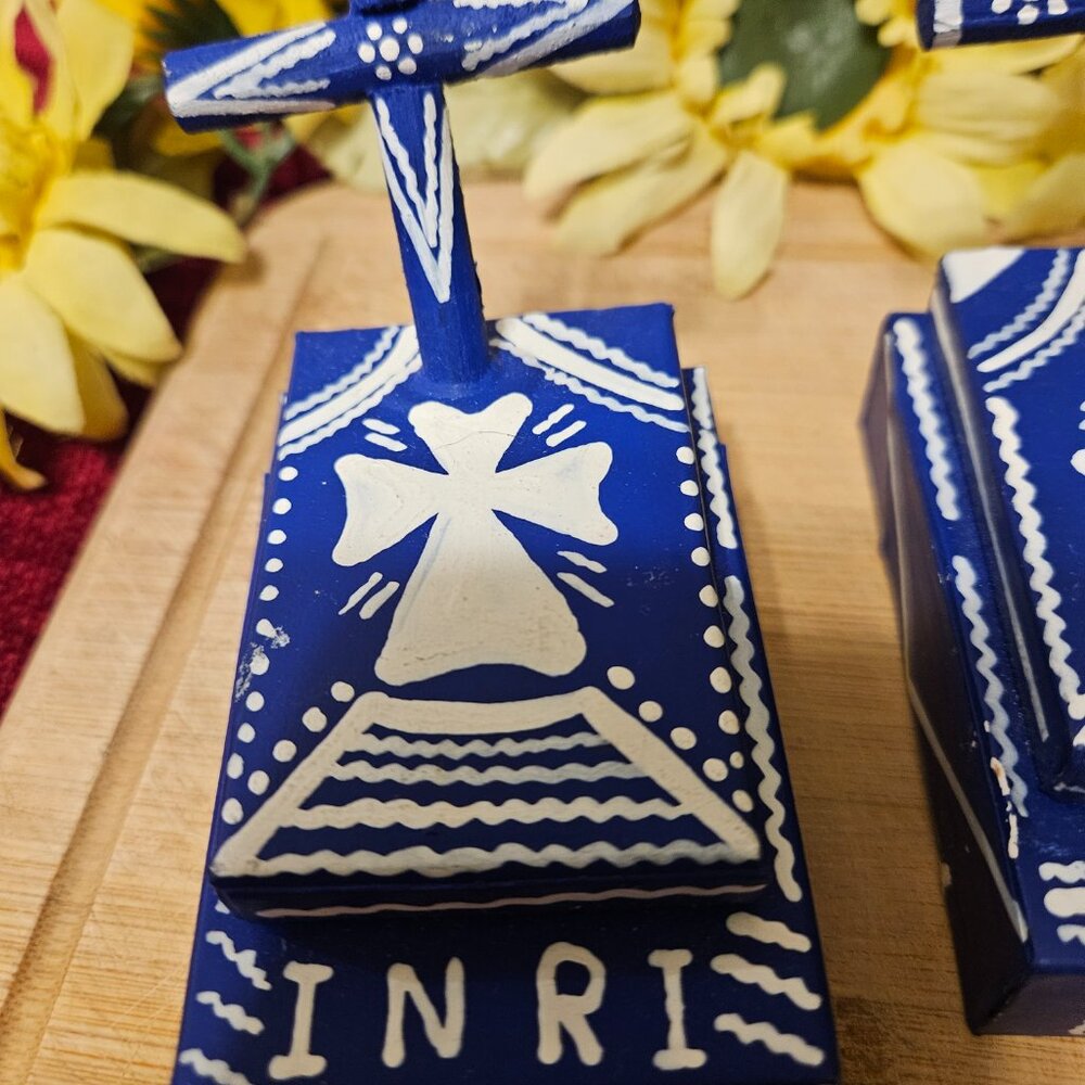 VINTAGE OAXACAN GRAVESITES MADE OUT OF CIGARETTE BOXES HAND PAINTED X3 - Picture 7 of 7